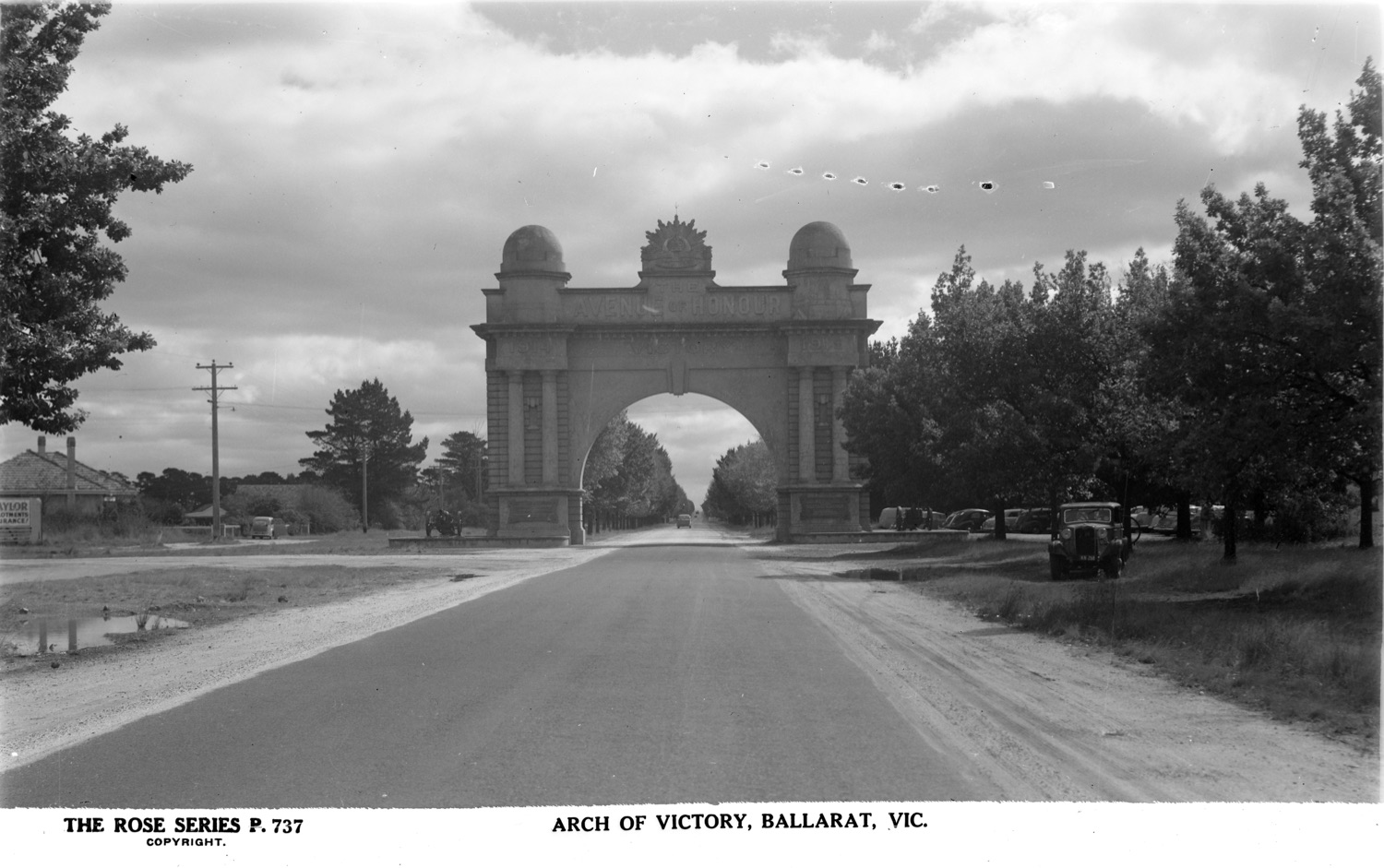 THE ROSE SERIES P. 737 - ARCH OF VICTORY, BALLARAT, VIC - H32492:1095